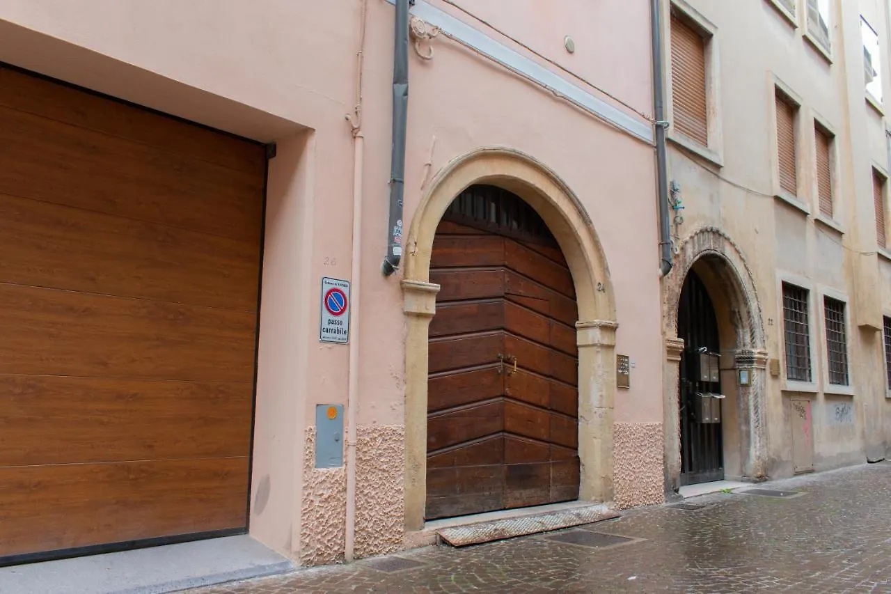 Vicenza Vista Sul Duomo Petite House Apartment