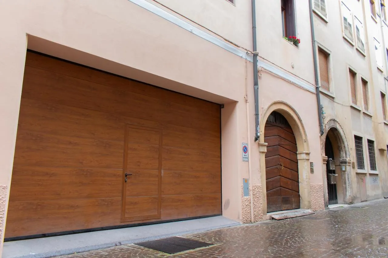 Vicenza Vista Sul Duomo Petite House location